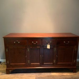 Buffet Antique (1982) For Sale